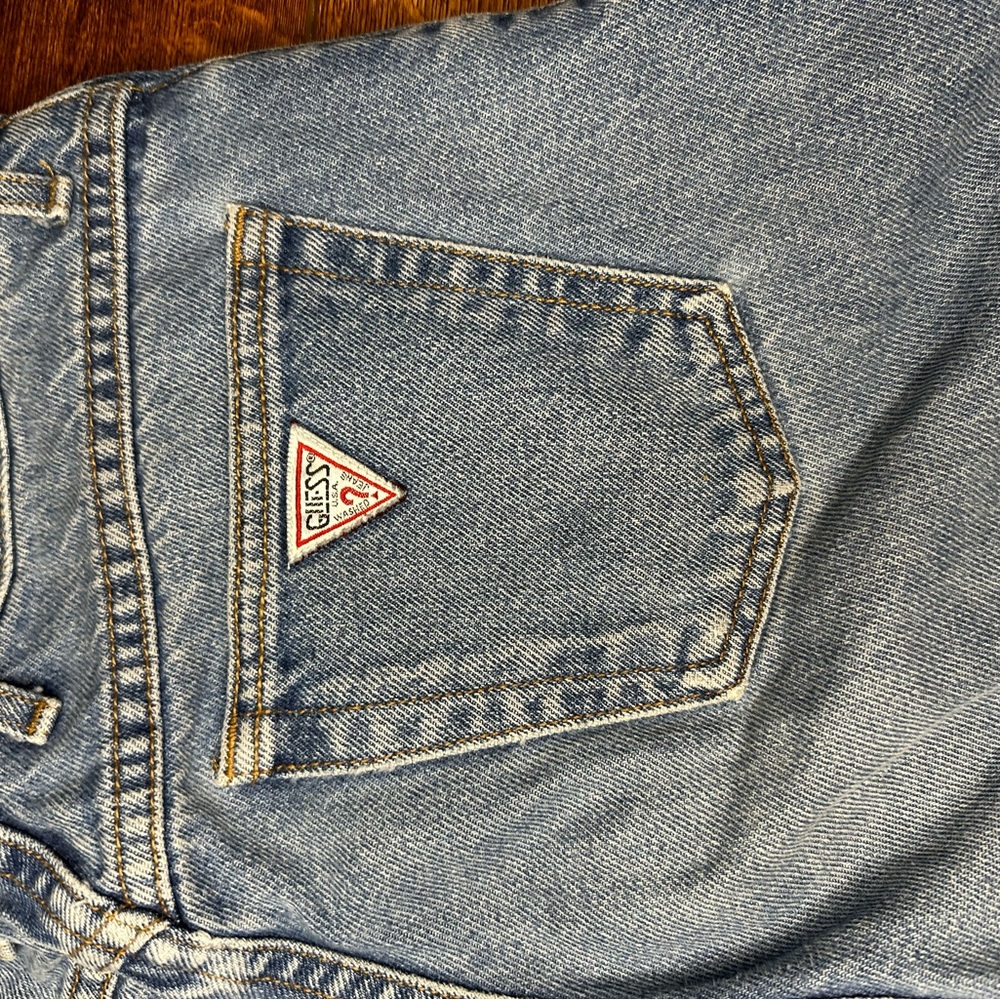 Guess Jeans - Picture 7 of 7